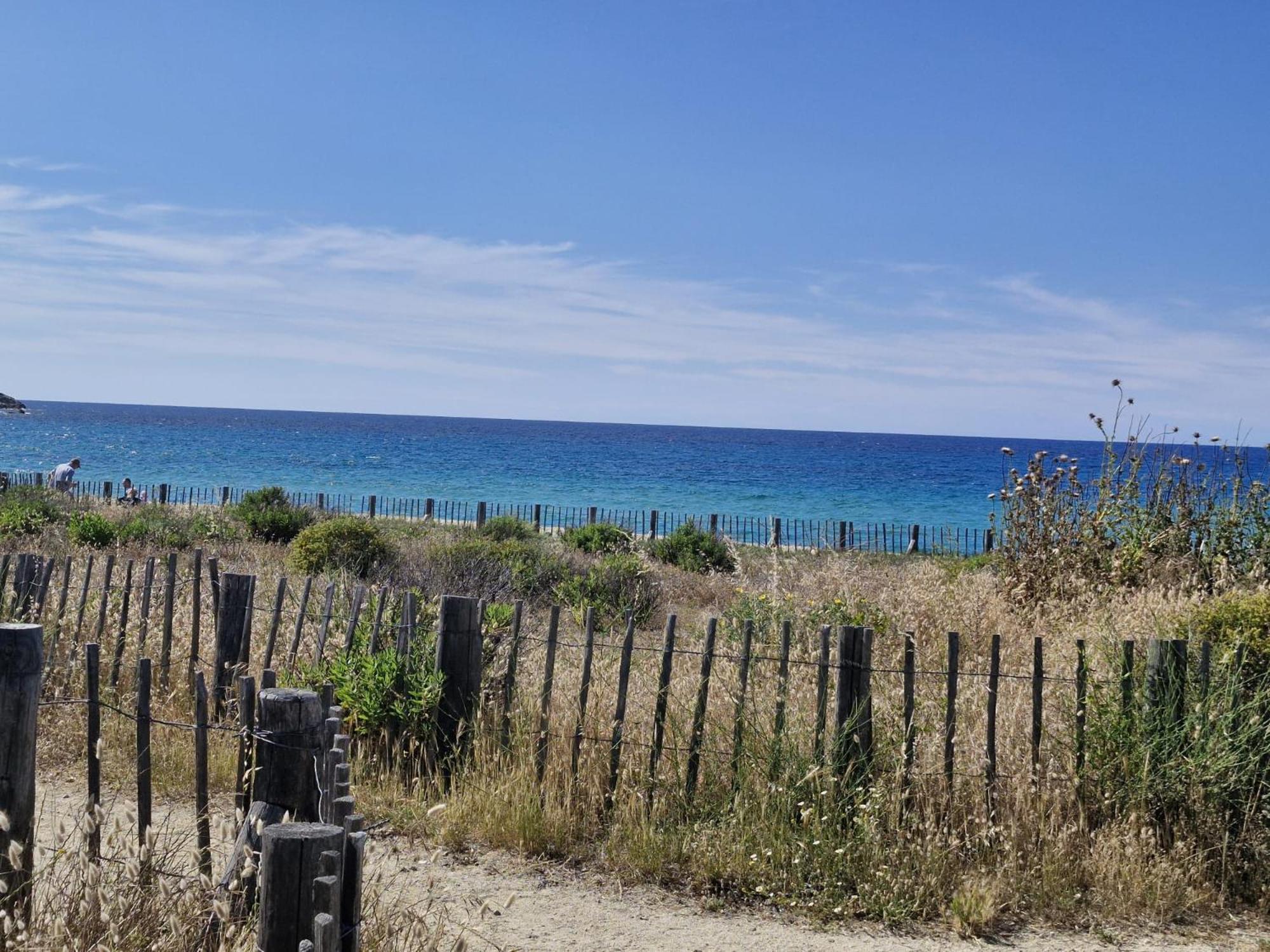 Charmant Petit Logement A 3 Kms De La Plage Belgodere  Exterior photo